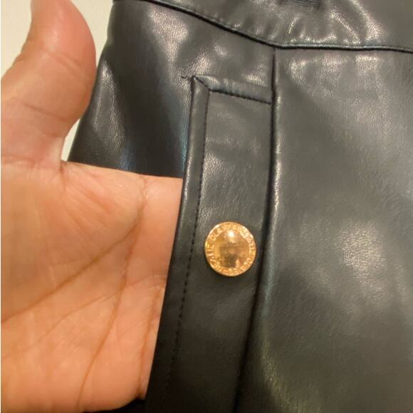 NWT Black Faux Leather Pencil Skirt W/Pockets 6p Knee High Classic Career Wear - Picture 4 of 9
